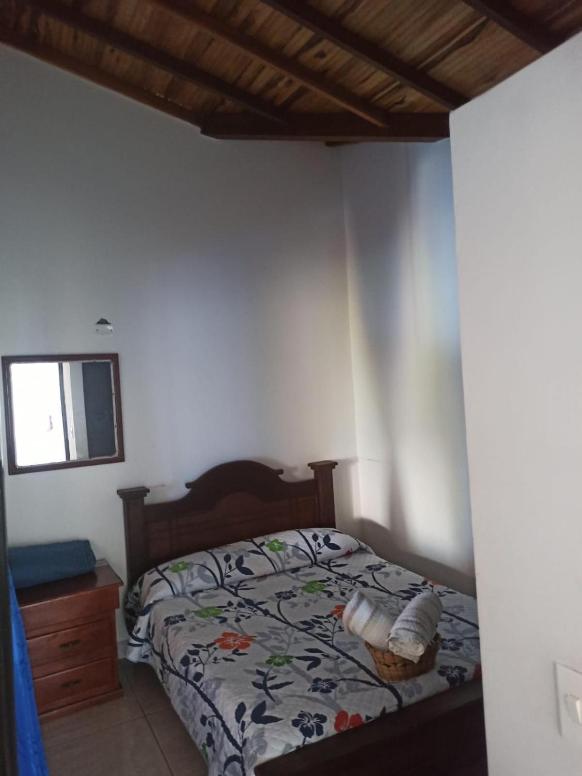 Hostal Jose Navarro Guadalupe Exterior foto